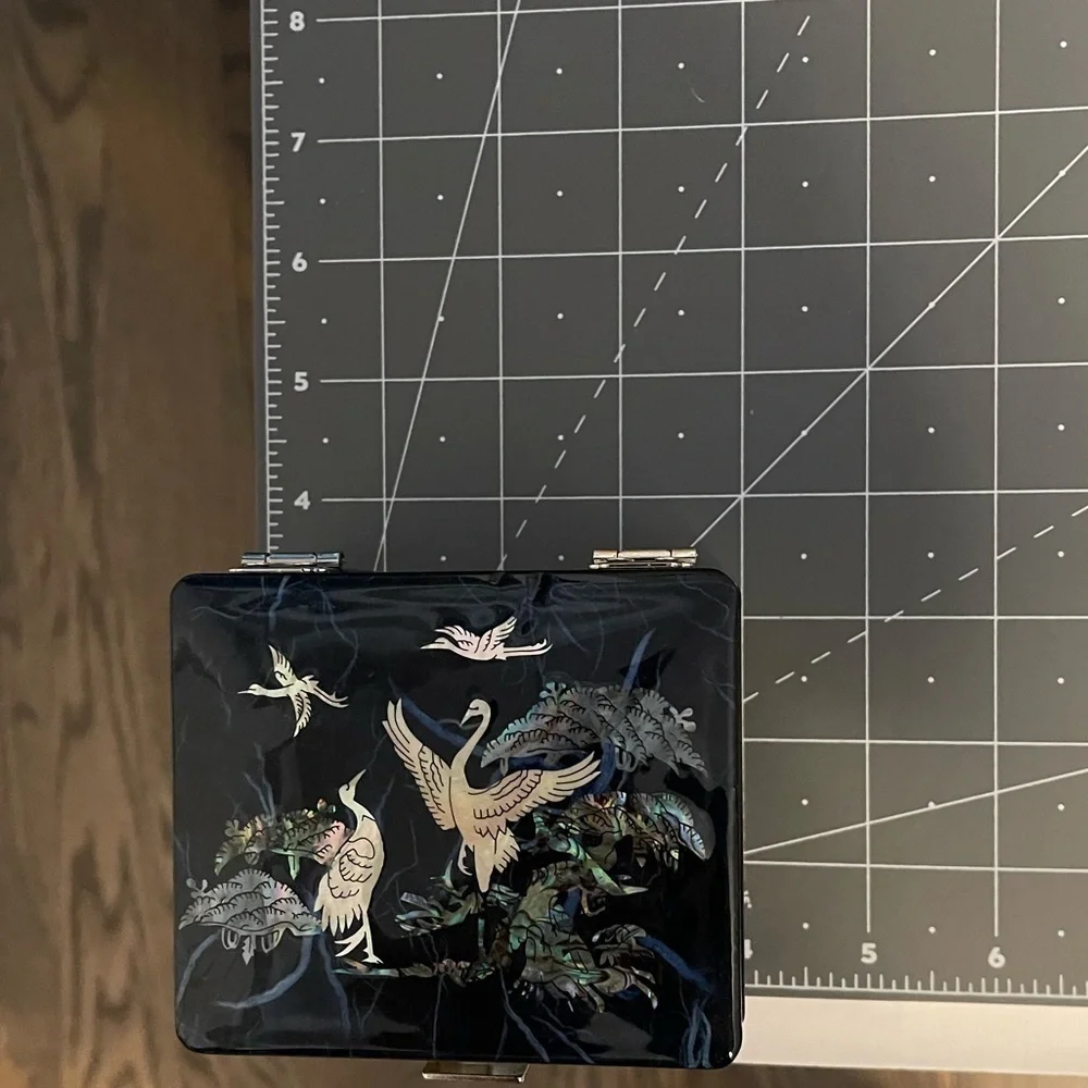 Bird detail hand made mini jewelry box